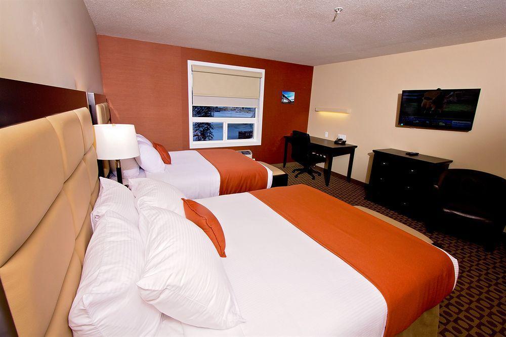 Service Plus Inns & Suites Drayton Valley Eksteriør billede