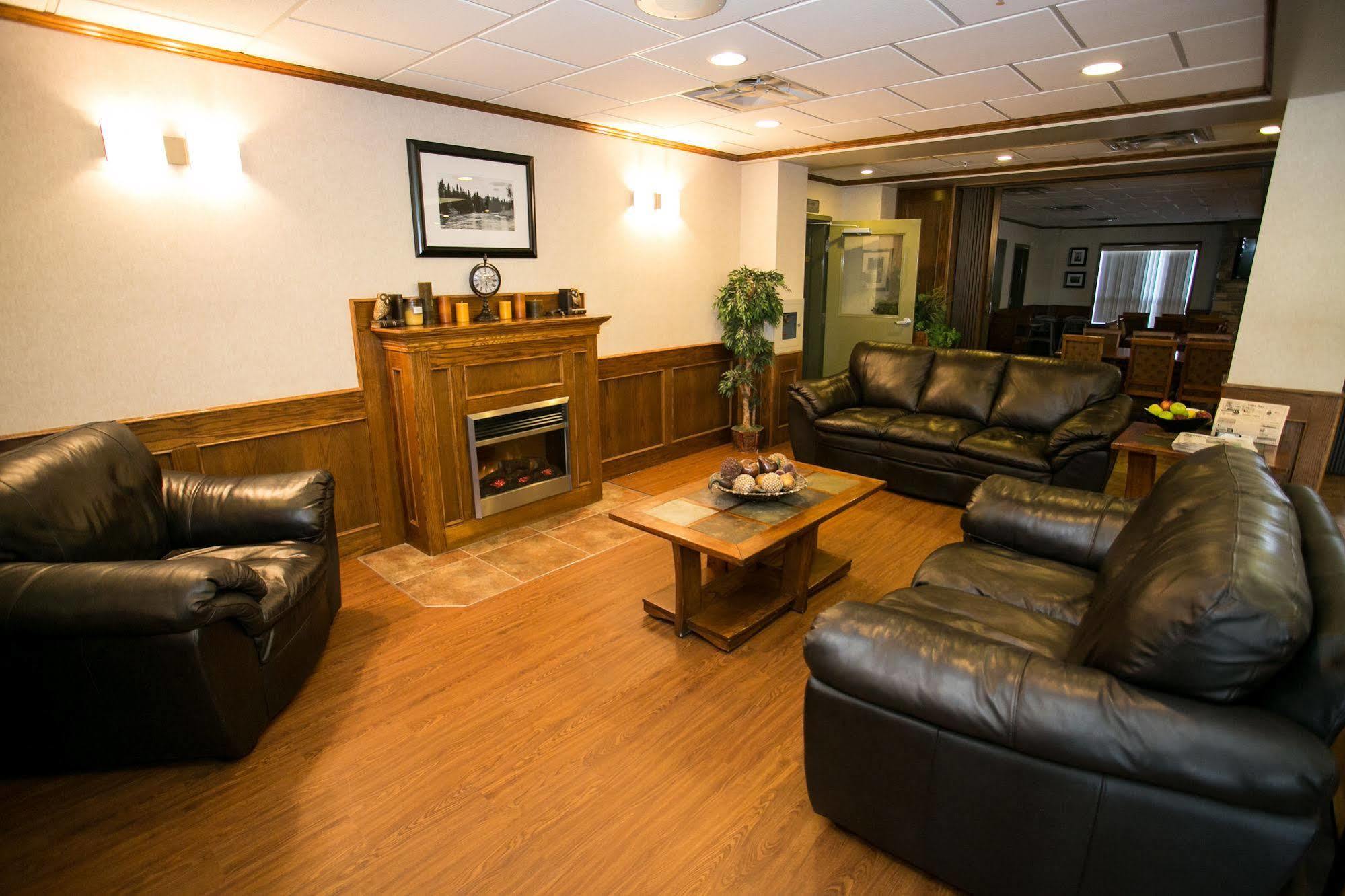 Service Plus Inns & Suites Drayton Valley Eksteriør billede